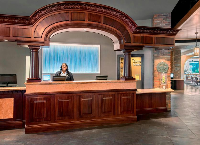 Front desk Photo