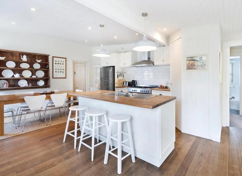 Kitchen Photo
