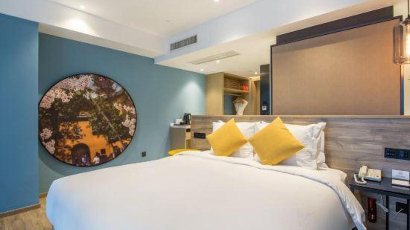 Auraya by Suning Nanjing Hexi