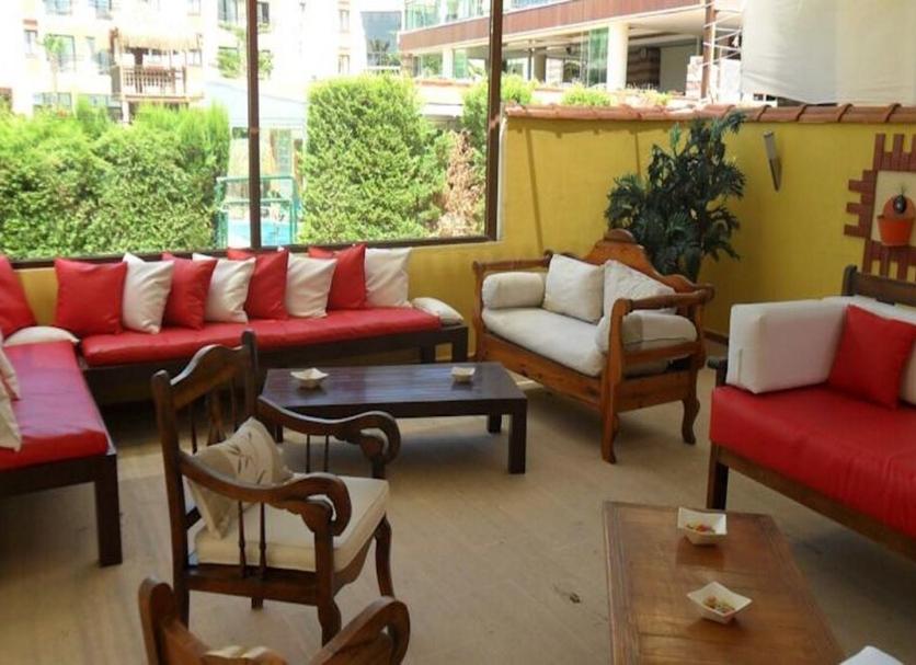 Lounge Photo
