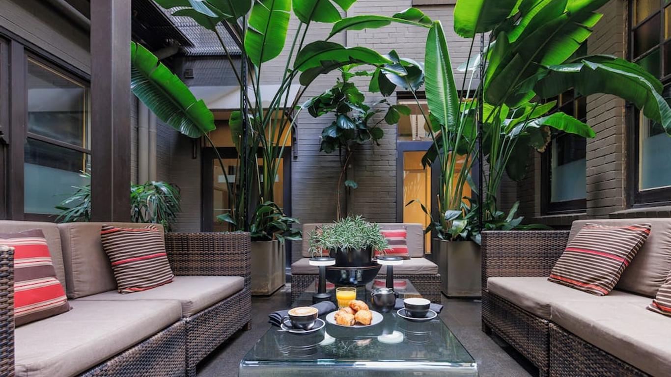 Vulcan Hotel Sydney