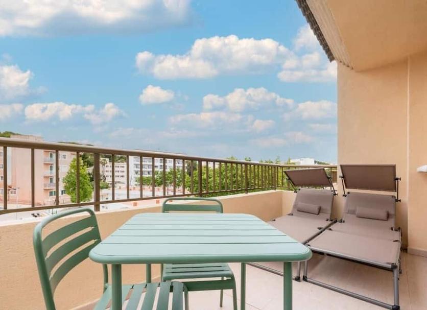 Balcony Photo