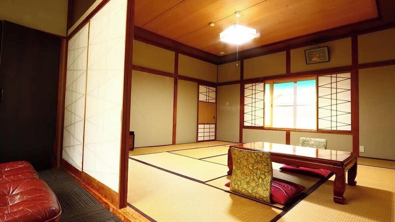 Kaneki Hotel