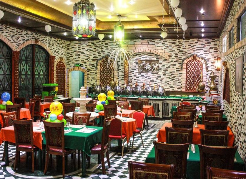 Restaurant Photo