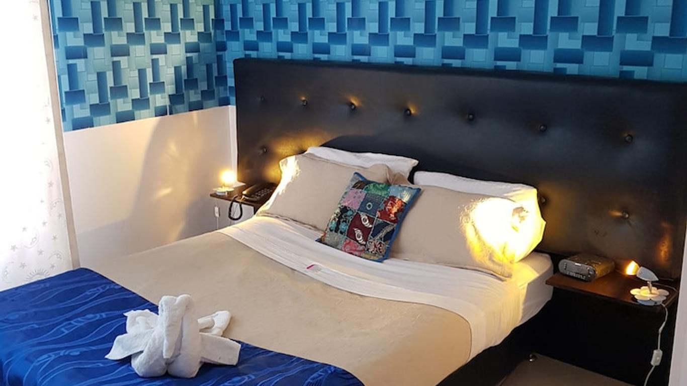 Hotel Boutique San Sebastian - Caters To Gay