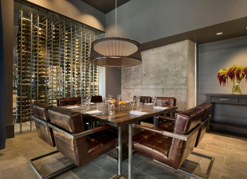 Dining room Photo