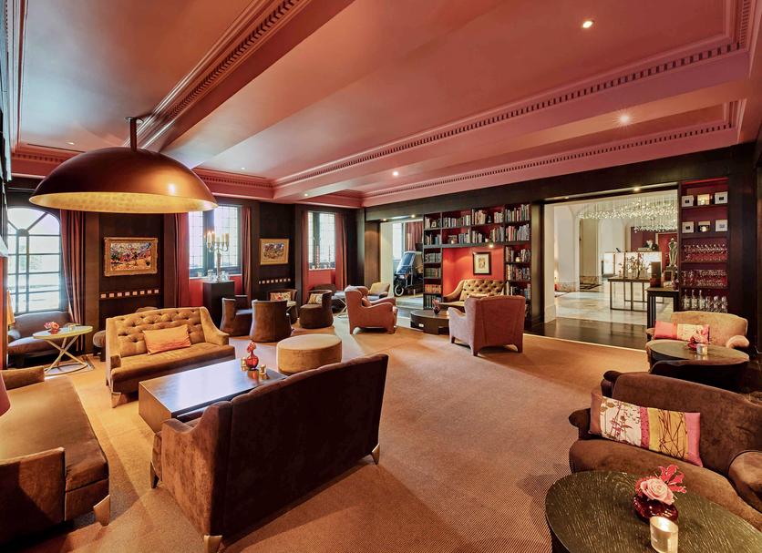 Lounge Photo