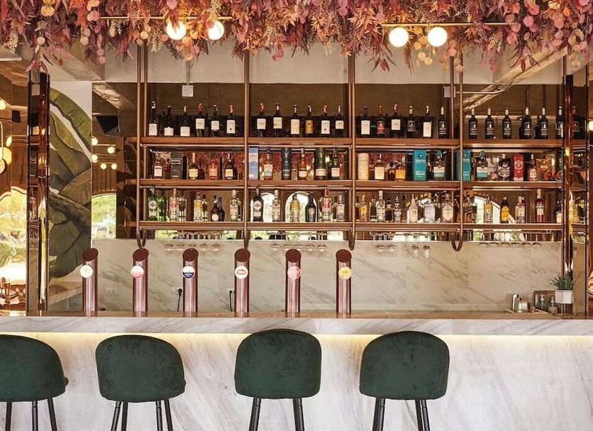Bar Photo