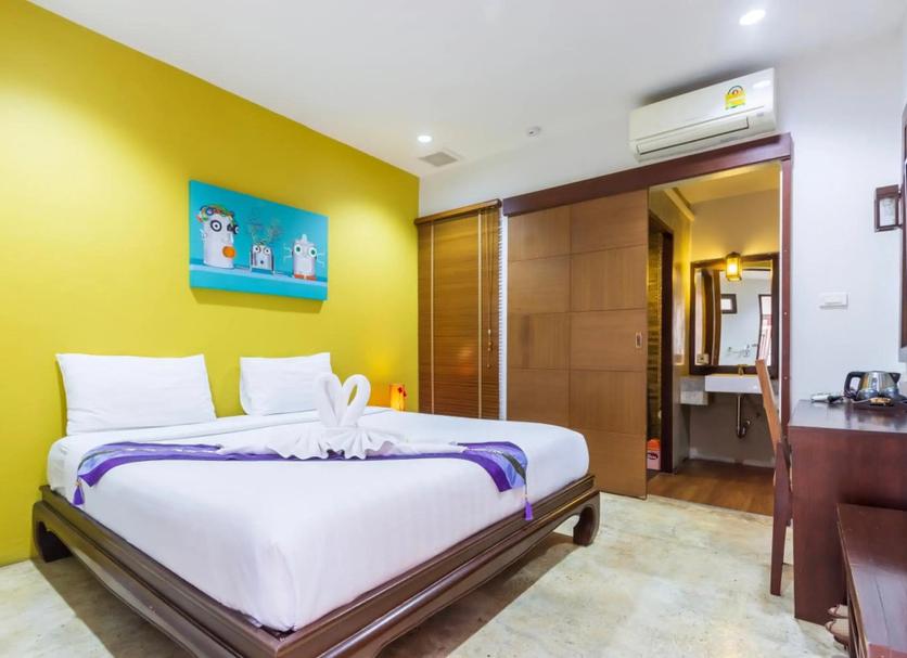 Bedroom Photo