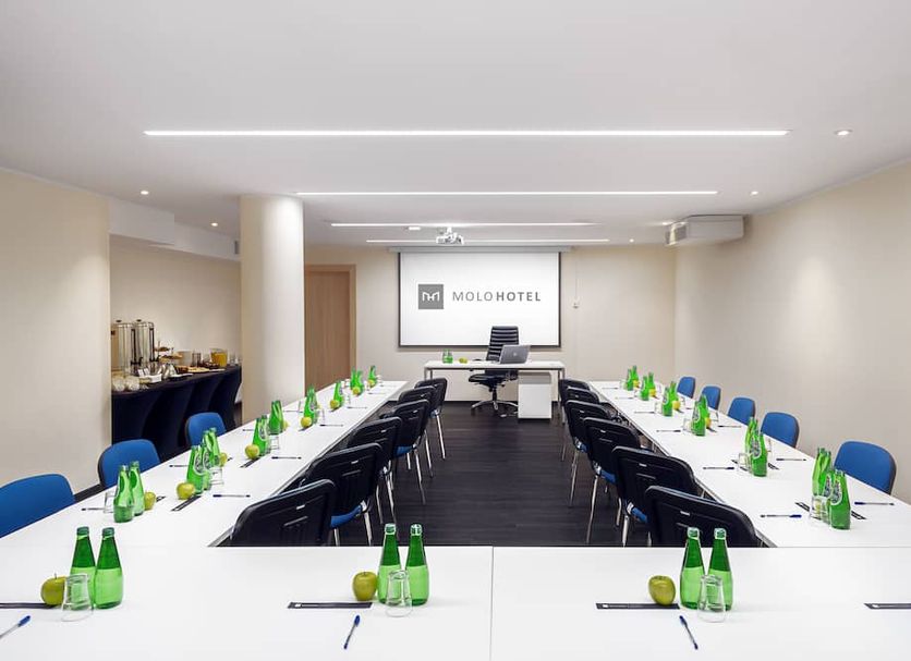 Conference room Photo