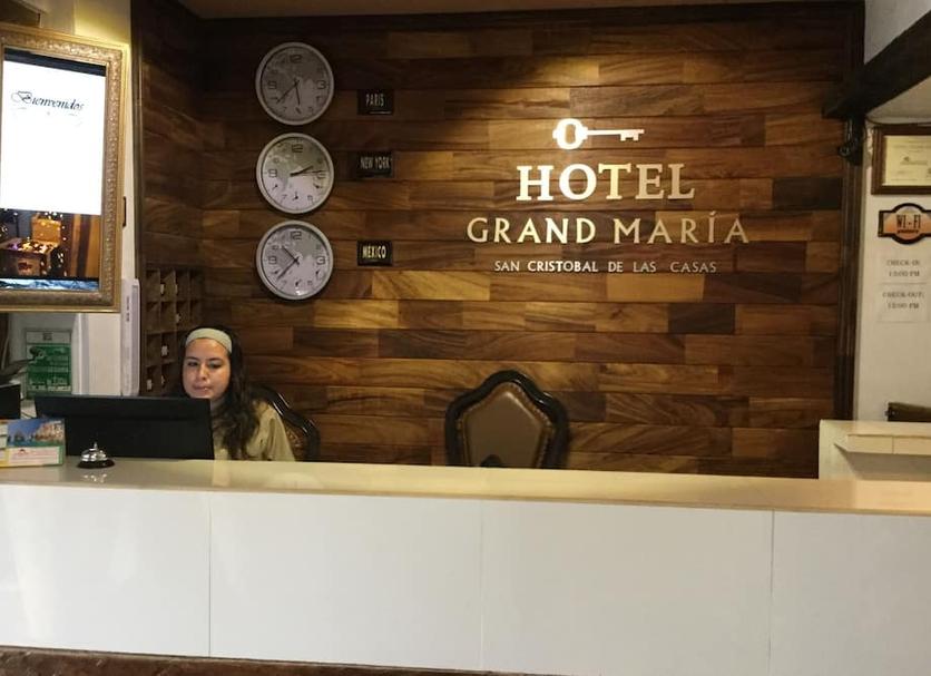 Front desk Photo