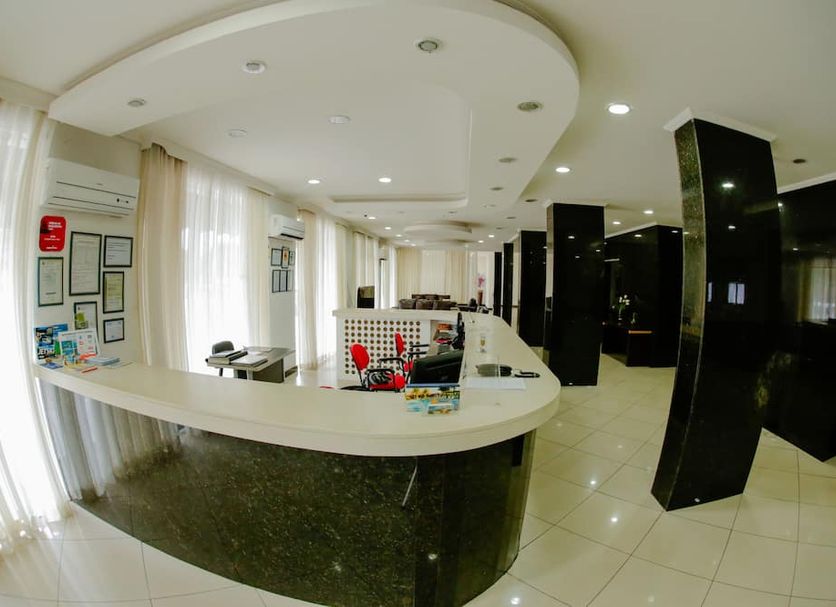 Front desk Photo