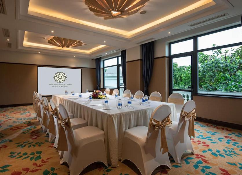 Conference room Photo