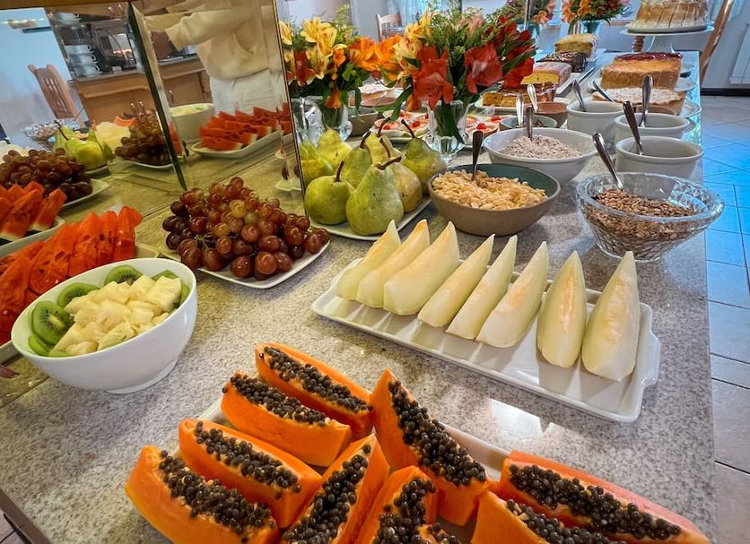 Buffet Photo