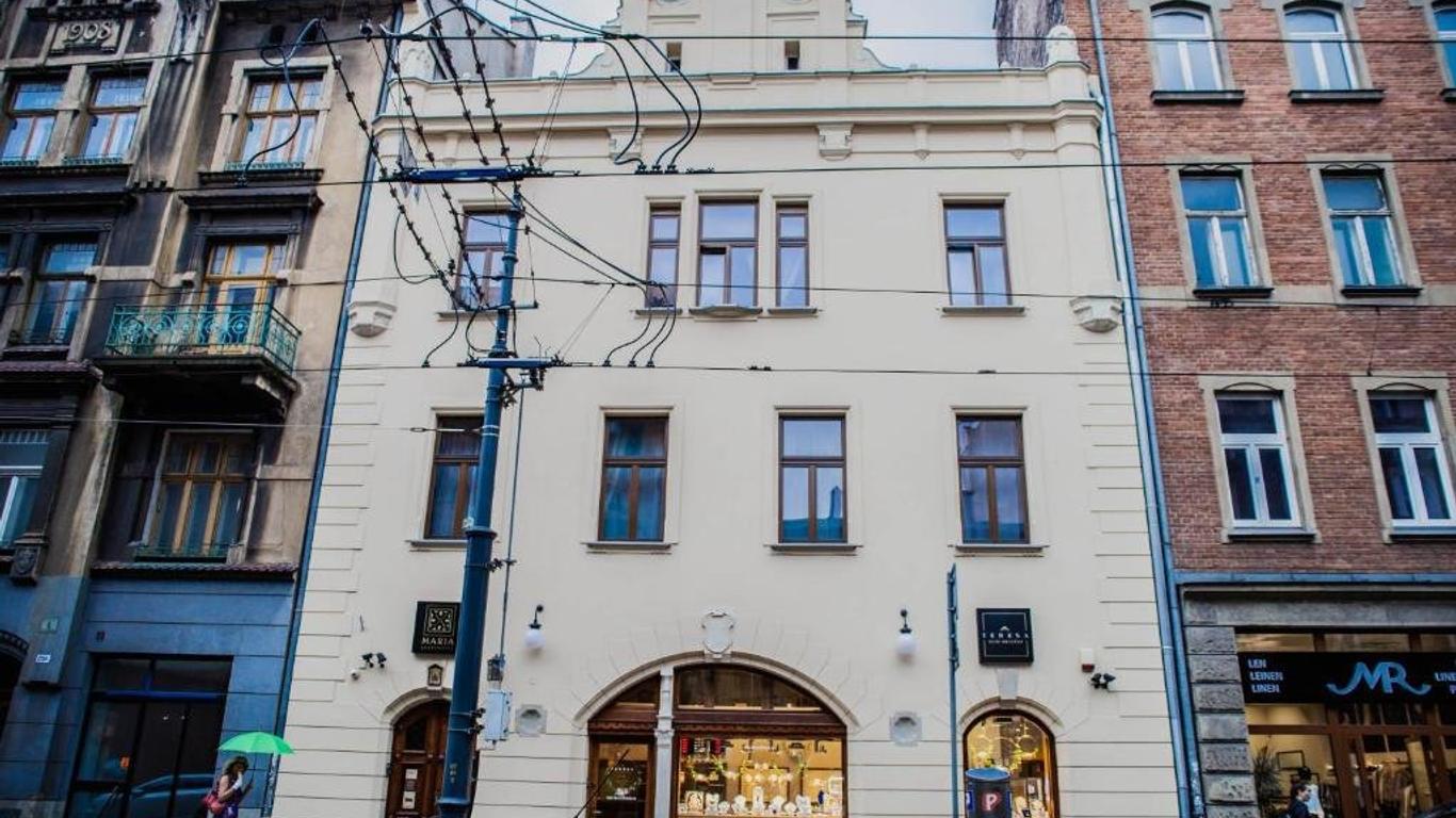 Aparthotel Maria