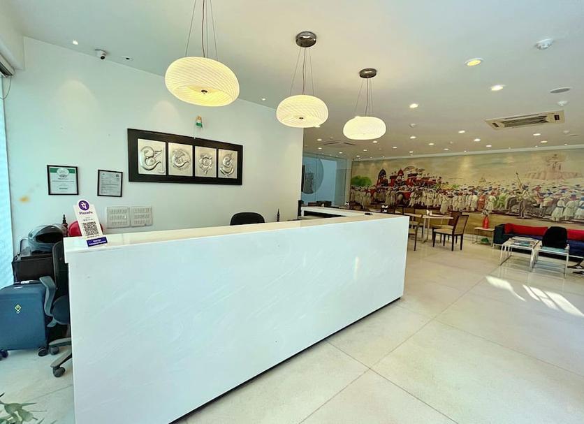 Front desk Photo