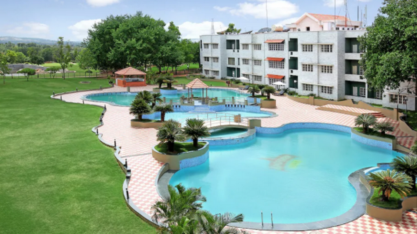 Eagleton The Golf Resort