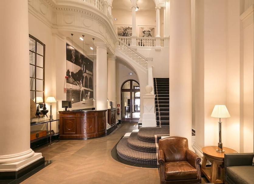 Lobby Photo