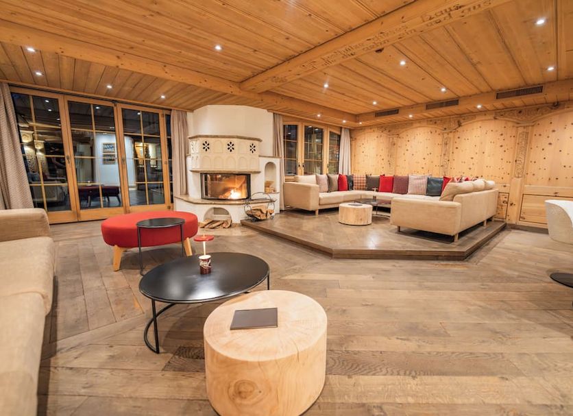 Lounge Photo