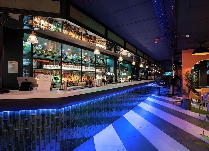 Bar Photo