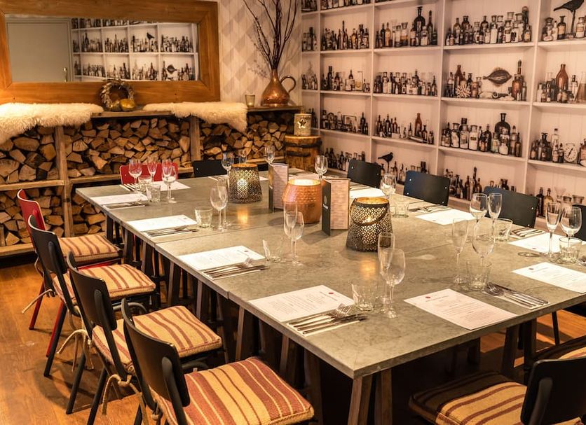 Restaurant Photo