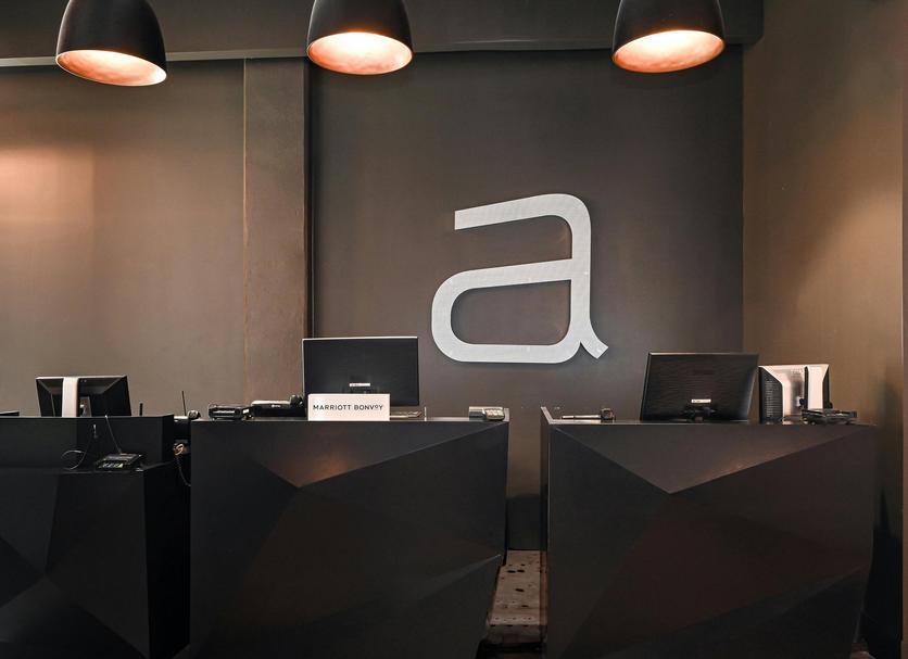 Business center Photo