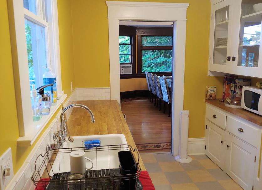 Kitchen Photo