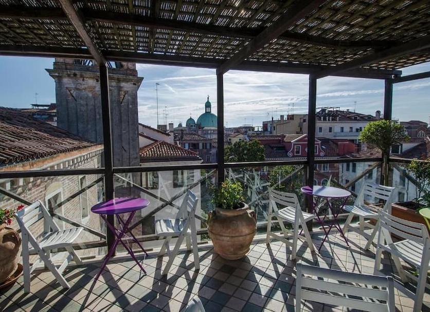 Balcony Photo