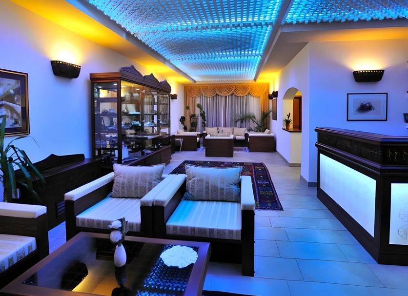 Lounge Photo