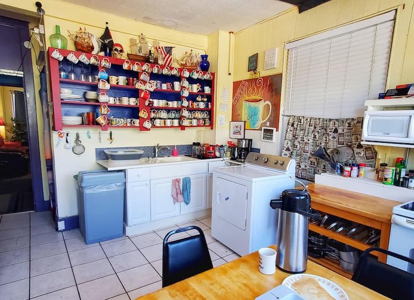 Kitchen Photo