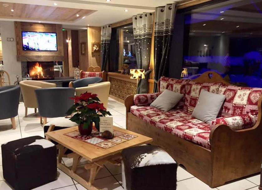 Lounge Photo