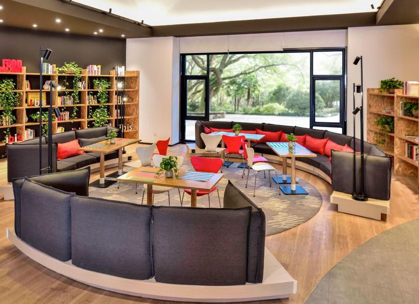 Lounge Photo