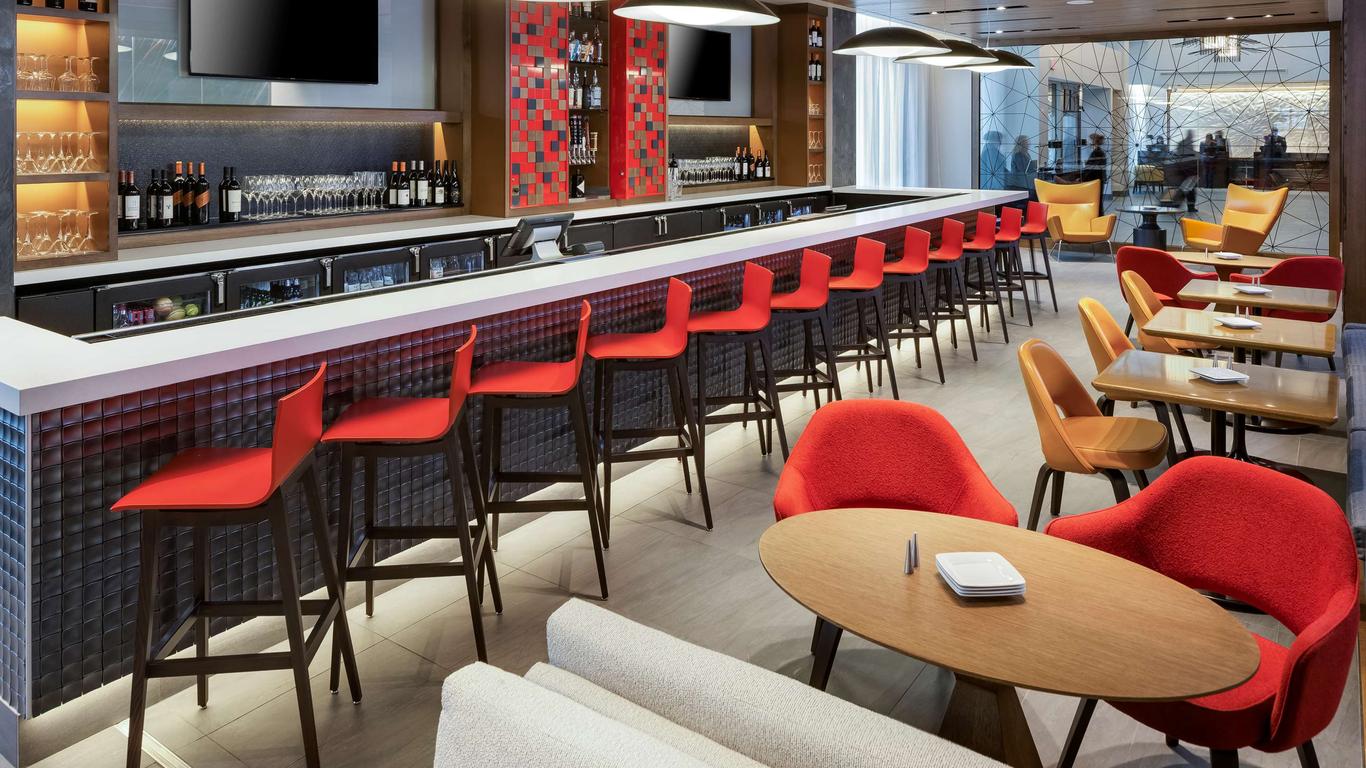 Hyatt Regency Bloomington