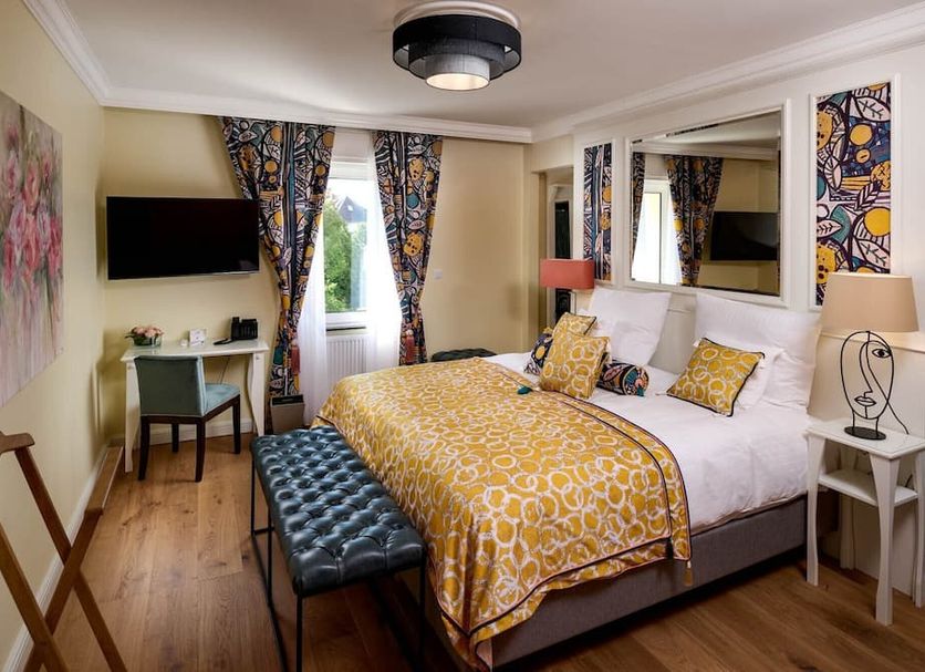 Bedroom Photo