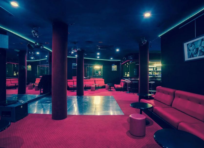 Lounge Photo
