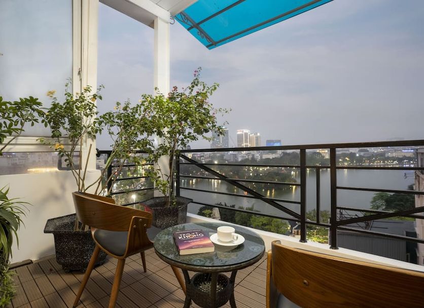 Balcony Photo