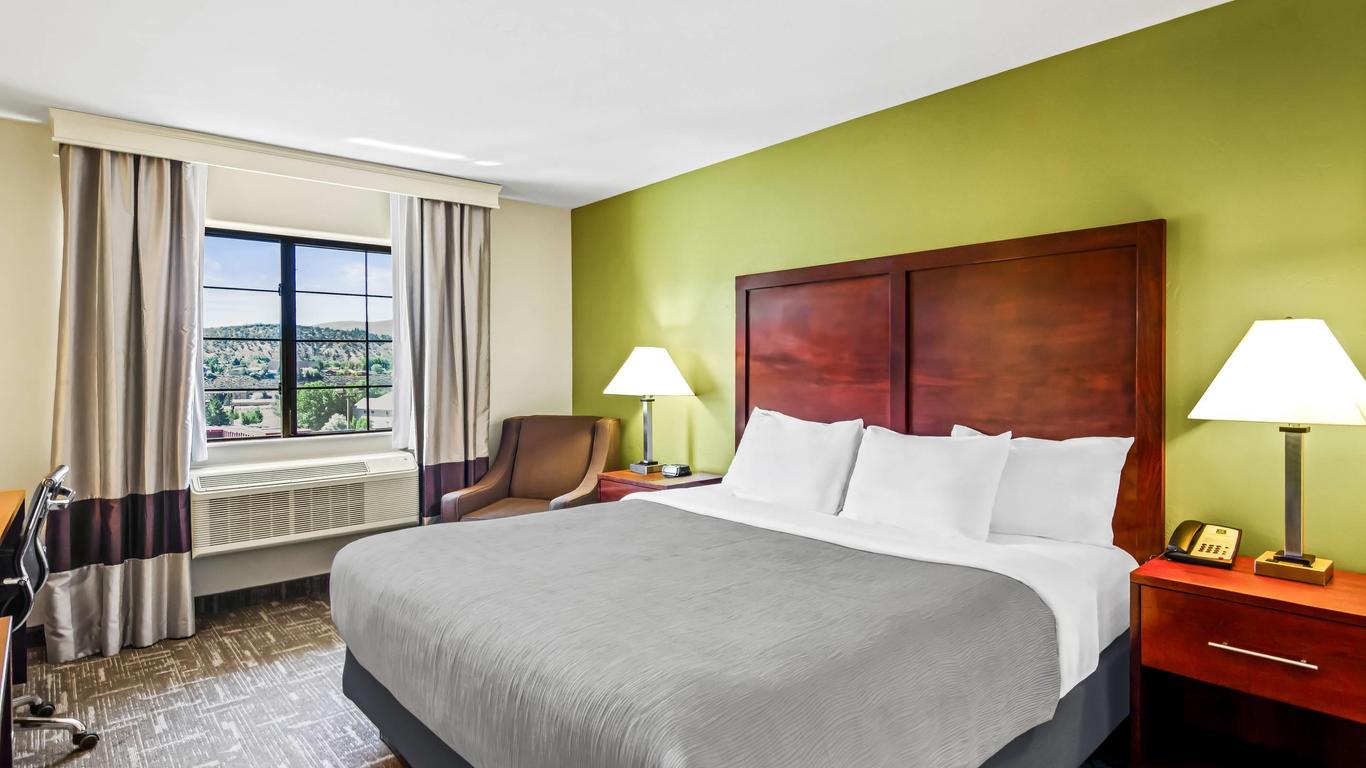 Quality Inn & Suites Vail Valley