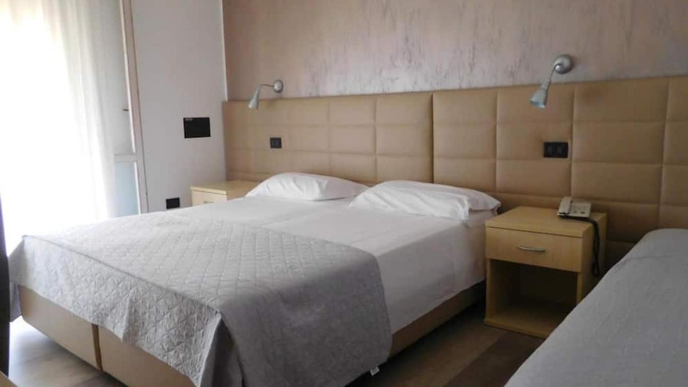Hotel Emperador
