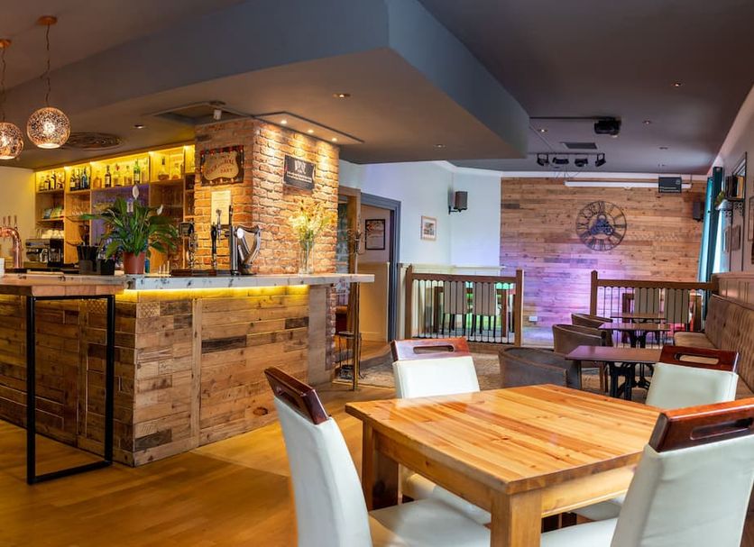 Bar Photo