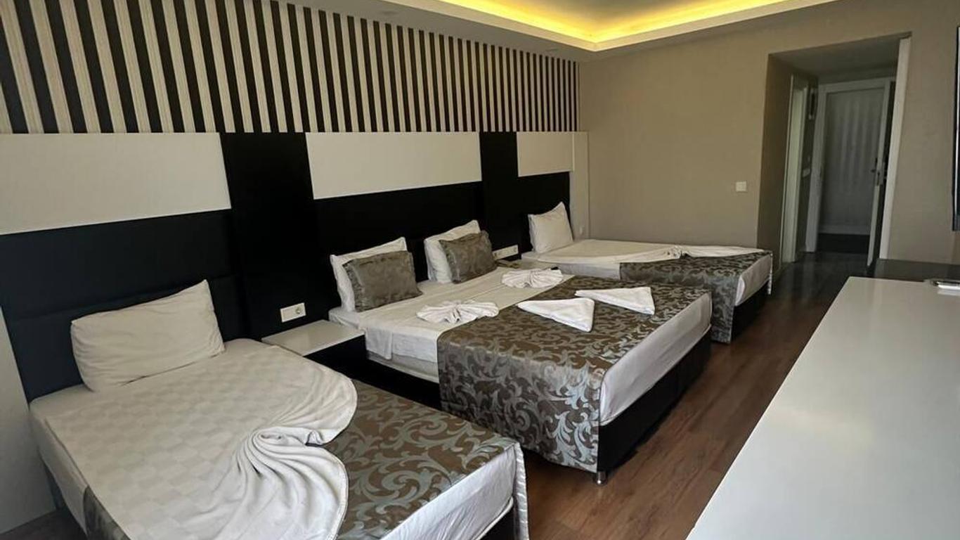 Grand Kayalar Hotel