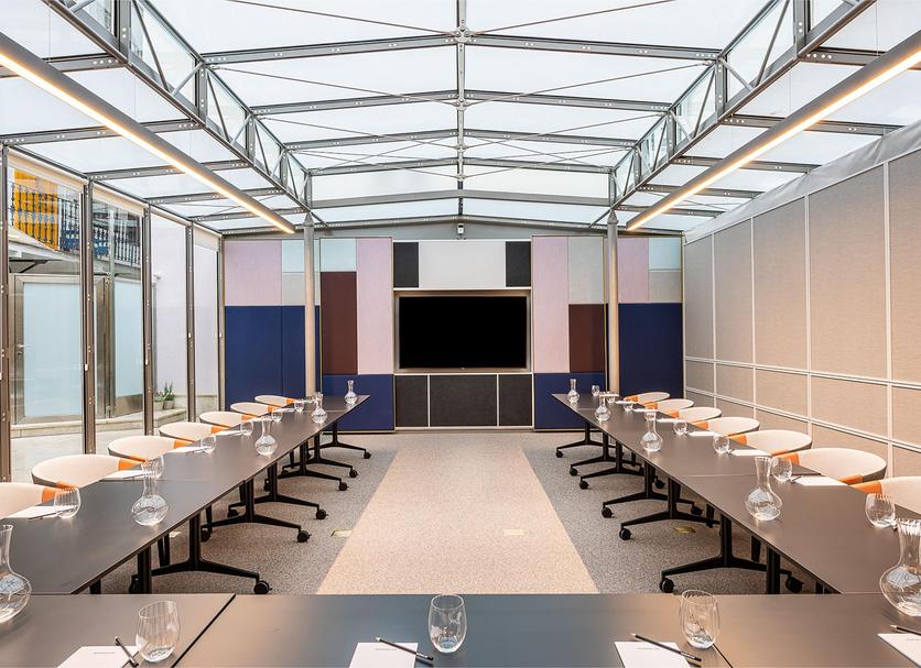 Conference room Photo
