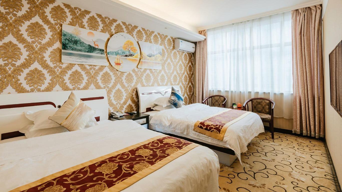 Victoria International Hotel