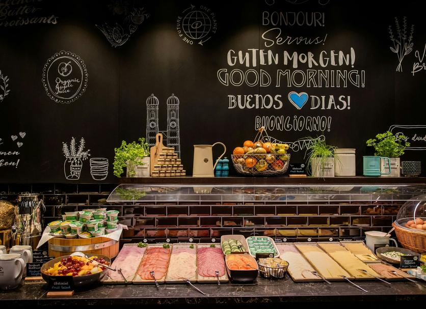 Buffet Photo