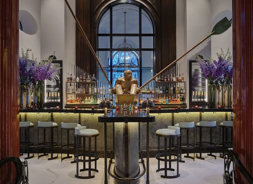 Bar Photo