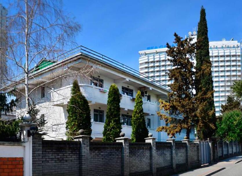 Building Photo