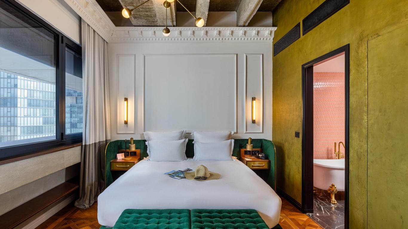 Brown BoBo, a member of Brown Hotels