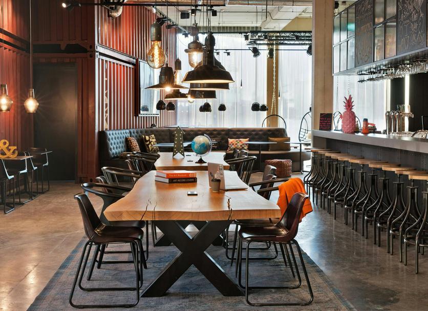 Dining room Photo
