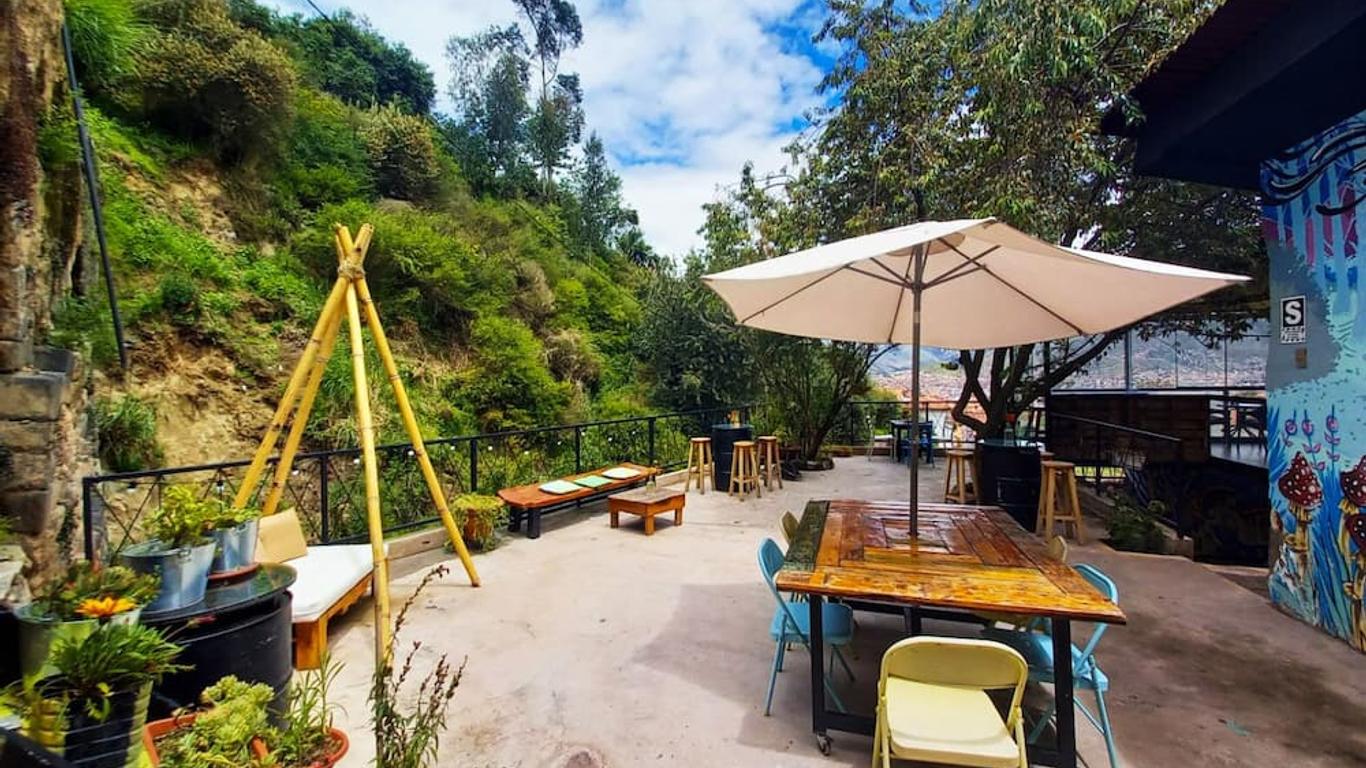 Supertramp Hostel Cusco