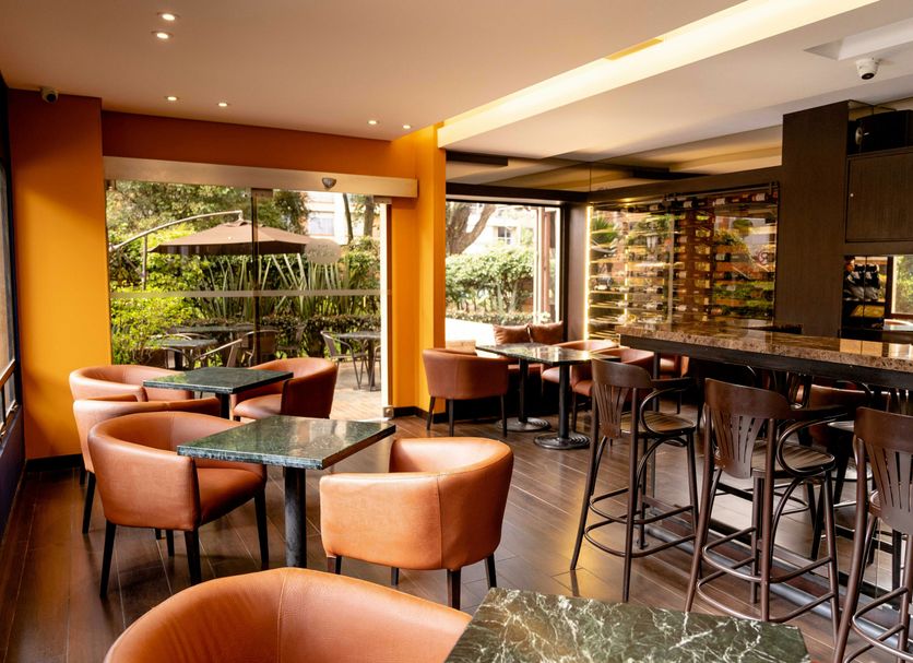 Bar Photo