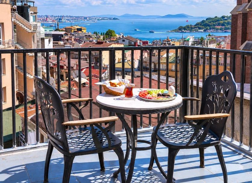 Balcony Photo